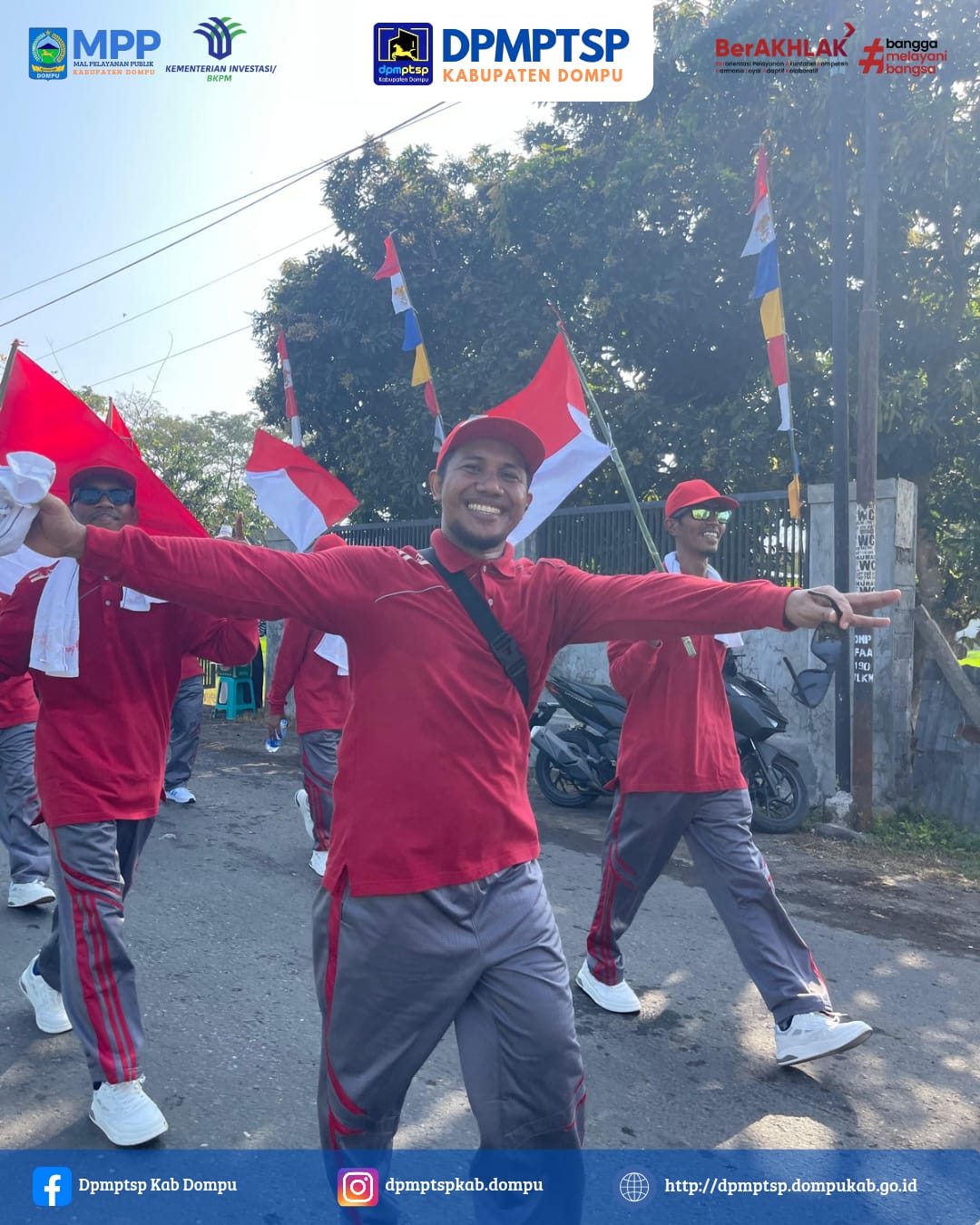 Perayaan HUT RI- Ke-80, Dpmptsp Kabupaten Dompu Ikuti Lomba Gerak Jalan 17 Km.